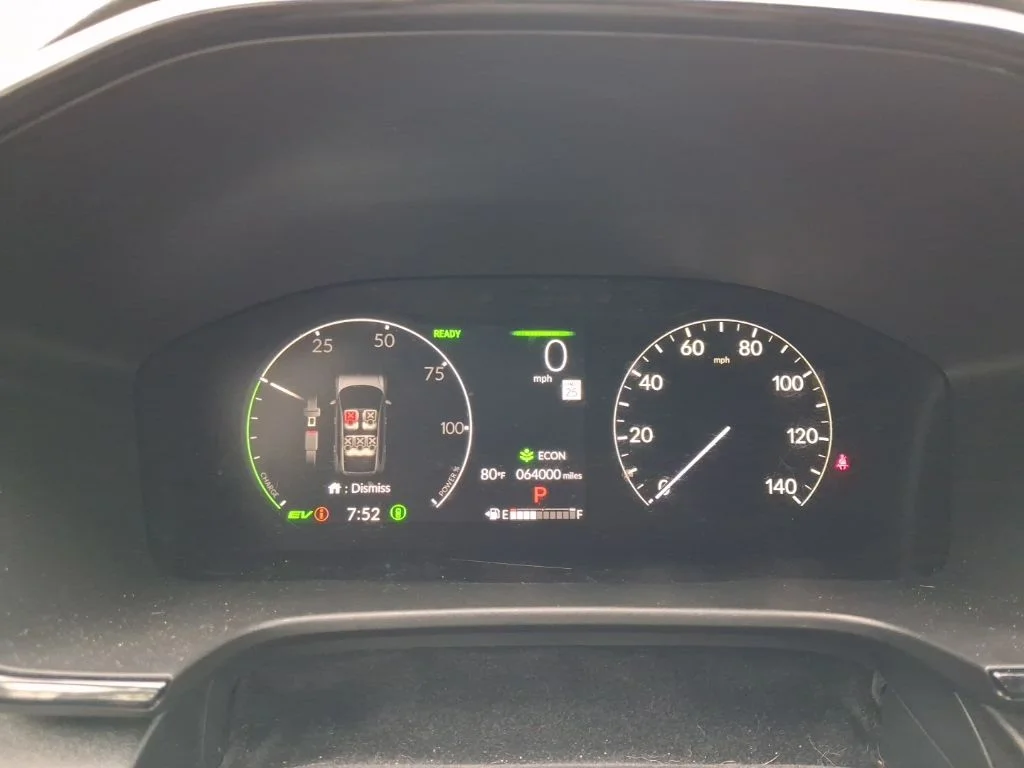 Used 2023  Honda Sport image 33