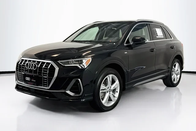 2020 Audi Q3 S line Premium Plus