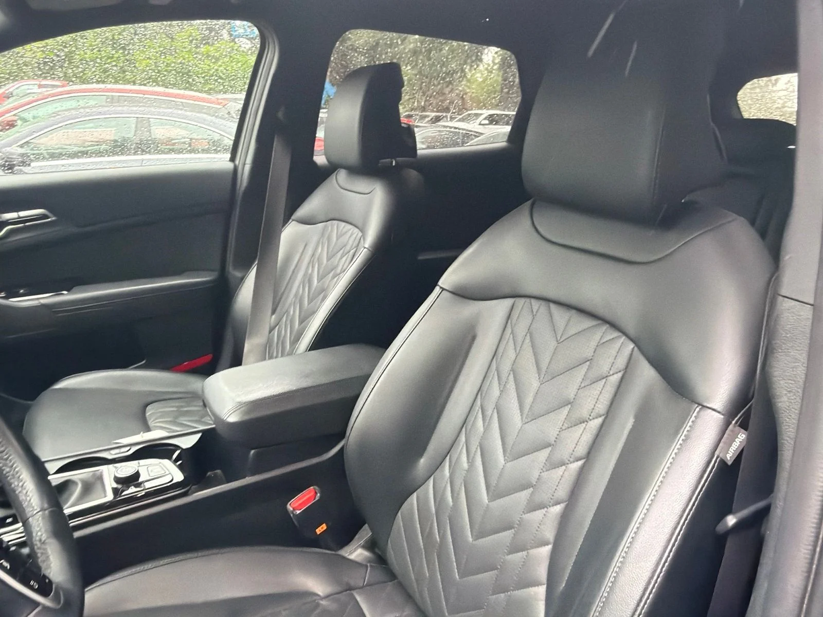 Used 2024 Green Kia X-Line image 6