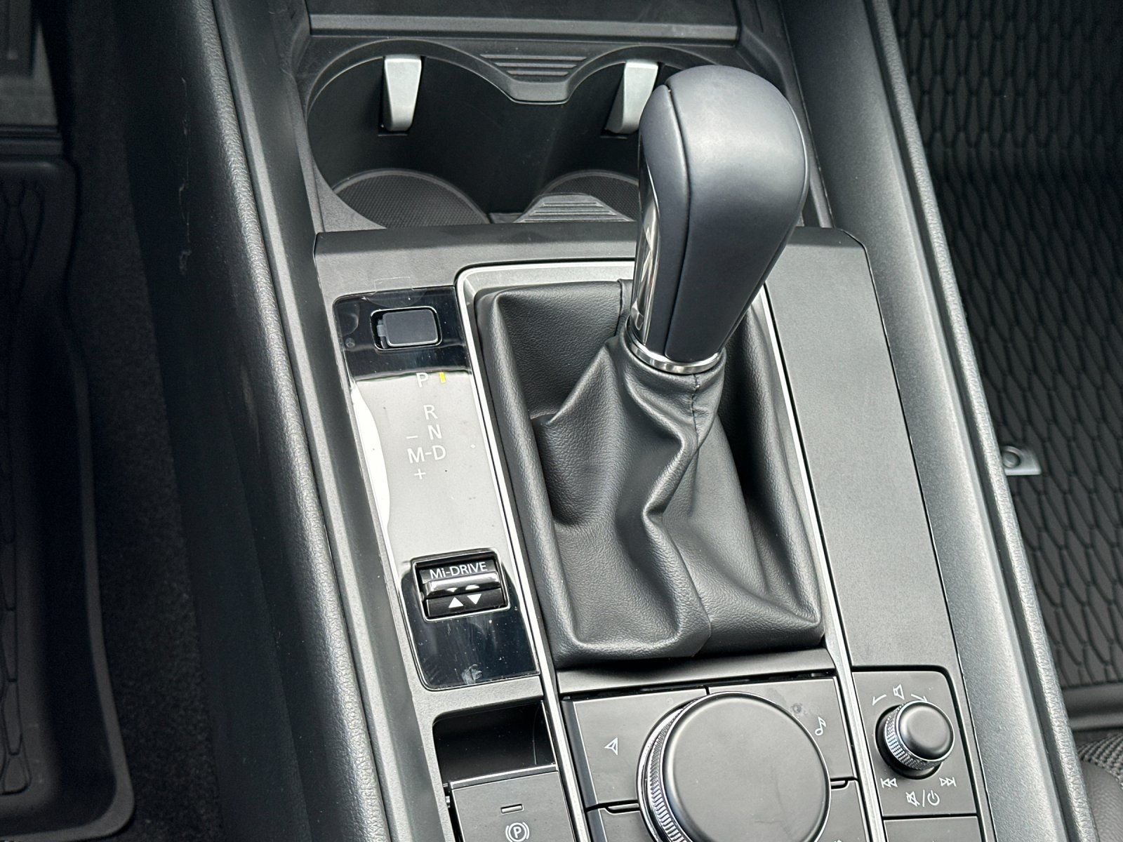 2025 Mazda CX-50 Preferred - Photo 19