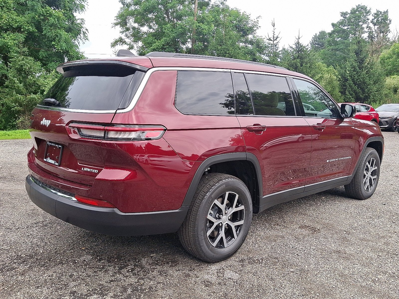 2025 Jeep Grand Cherokee L Limited - Photo 4