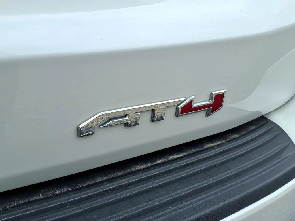 Used 2023 White GMC AT4 image 42