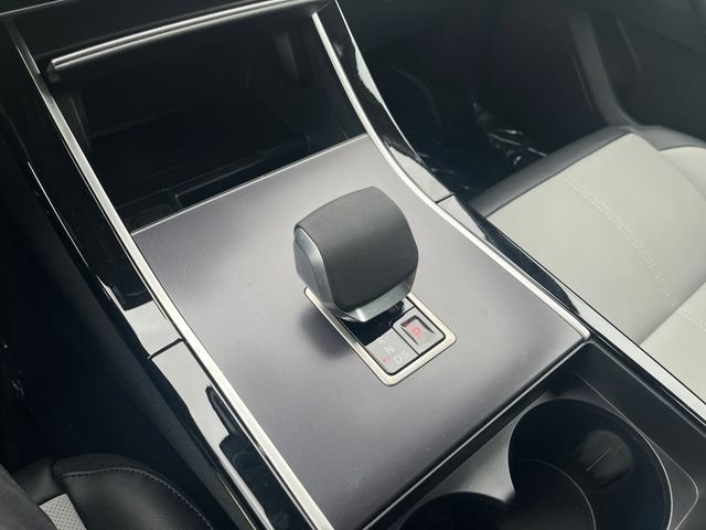 Used 2026 Blue Land Rover Dynamic SE image 24