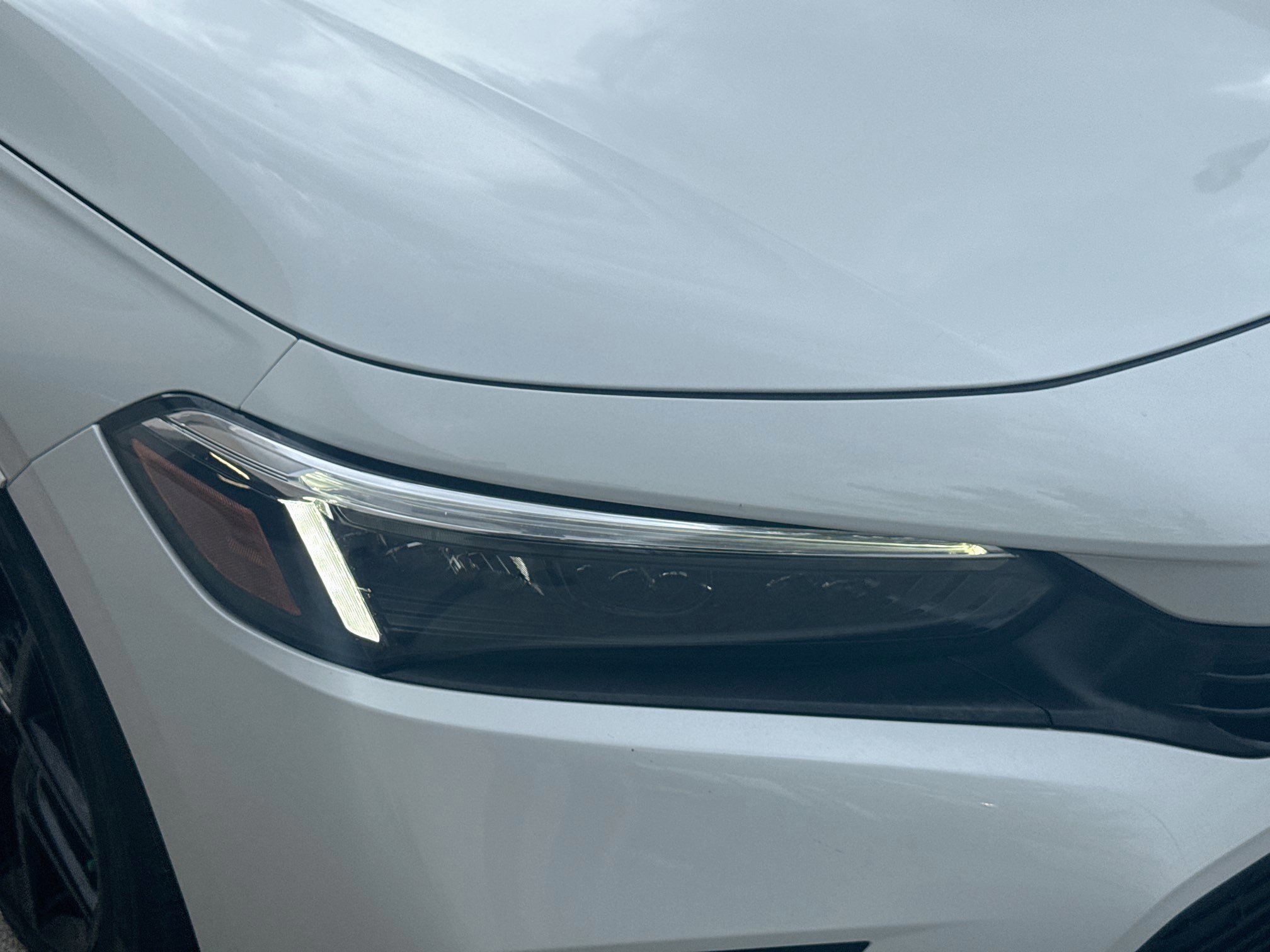 Used 2023 Platinum White Pearl Honda Sport image 33