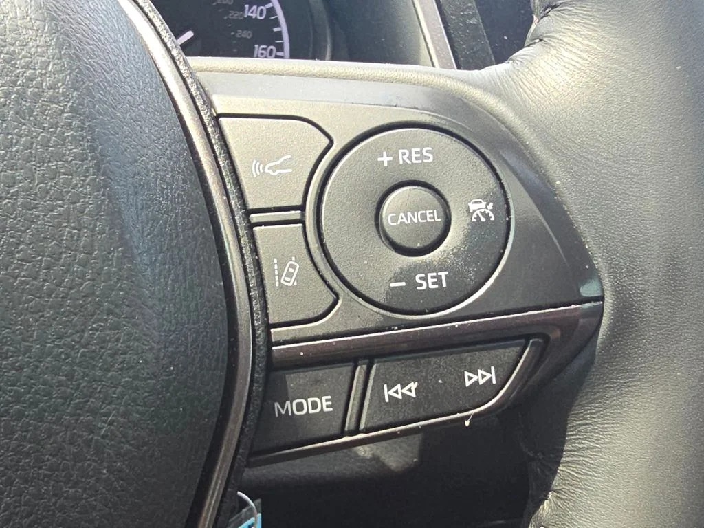 Used 2023 White Toyota SE image 26
