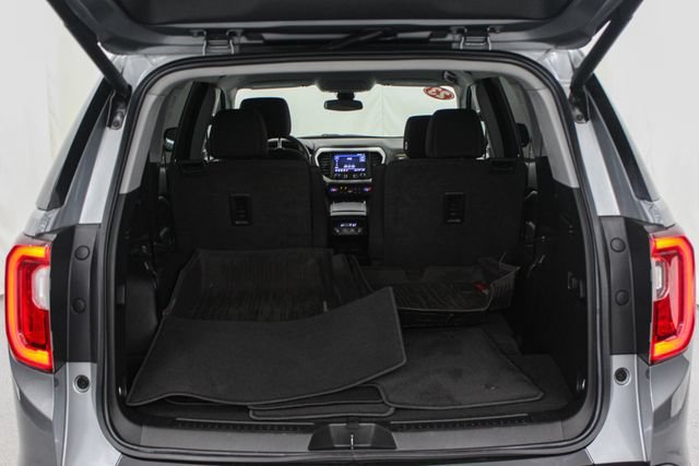 Used 2023 STERLING METALLIC GMC SLE image 14