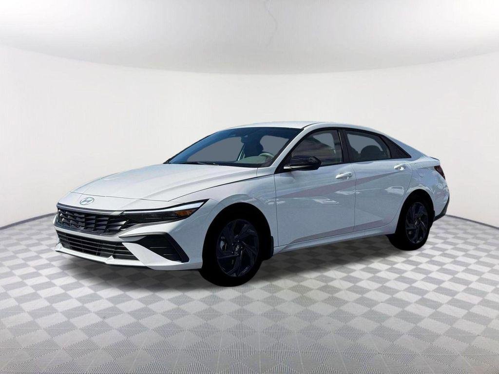 New 2026 White Hyundai SEL Sport image 2