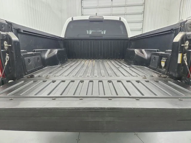 Used 2017 White Toyota TRD Off-Road image 37