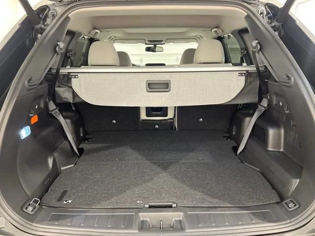 2025 Mitsubishi Outlander Plug-in Hybrid Platinum Edition - Photo 22