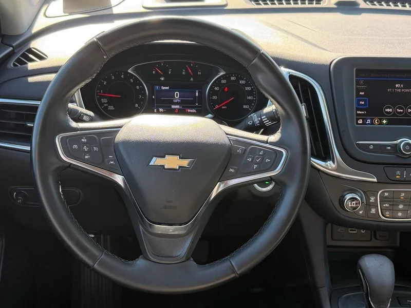 Used 2024 Summit White Chevrolet LT image 12