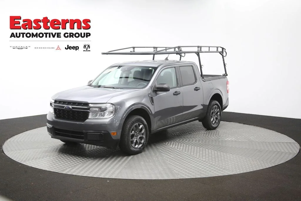 Used 2023 Gray Ford XLT image 54