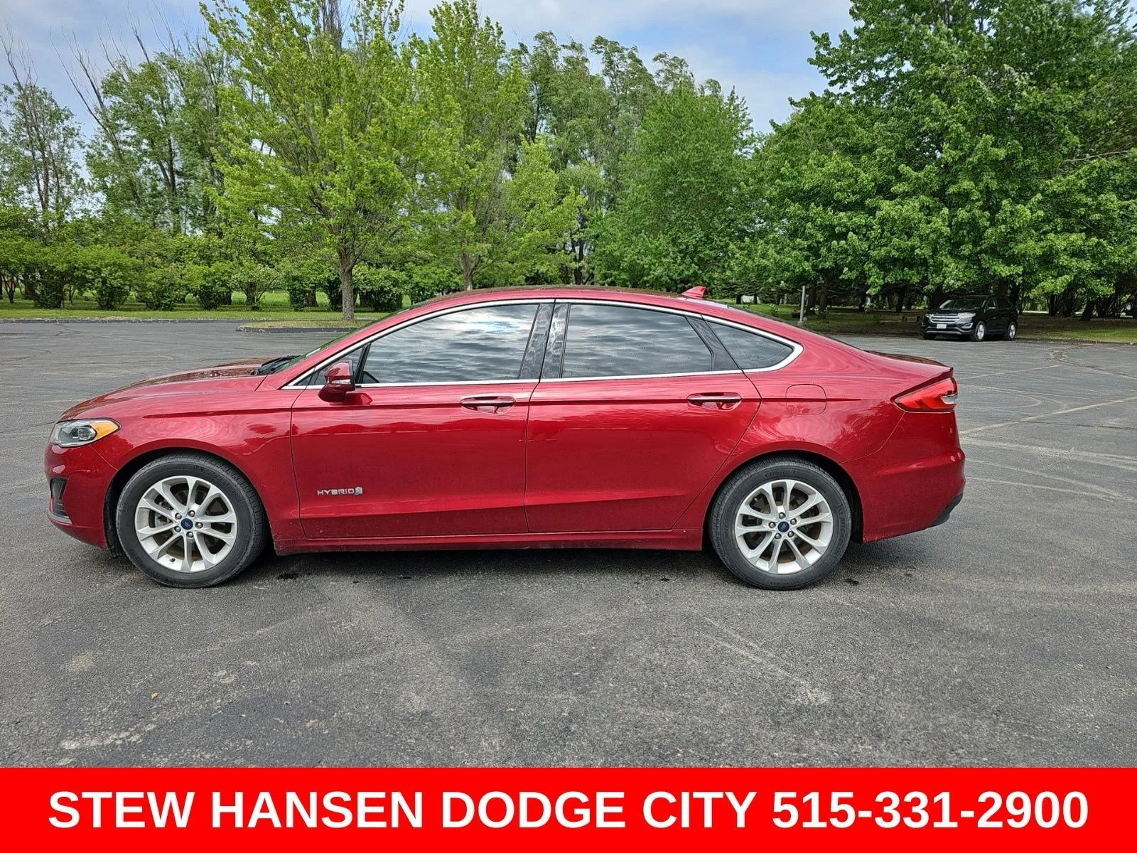 2019 Ford Fusion SEL's photo