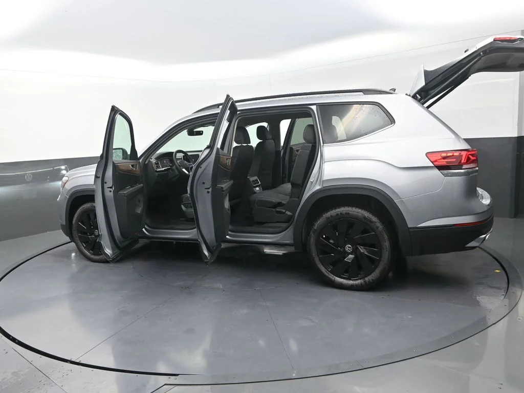 New 2026  Volkswagen 2.0T SE w/Technology image 34