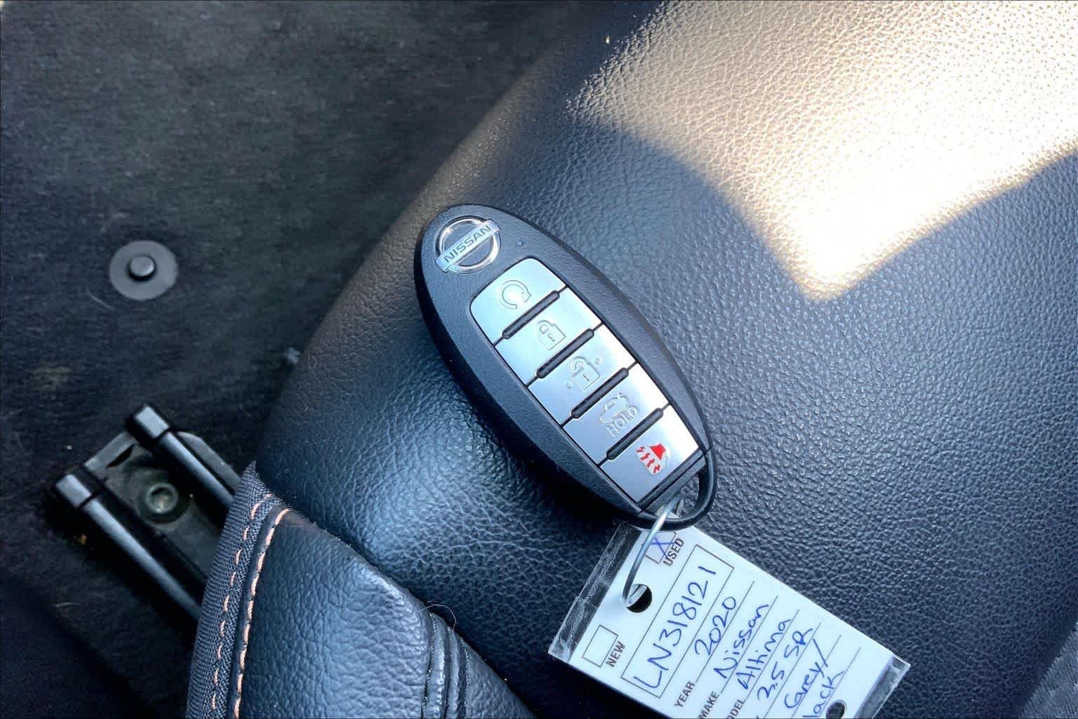 Used 2020 Gun Metallic Nissan 2.5 SR image 14