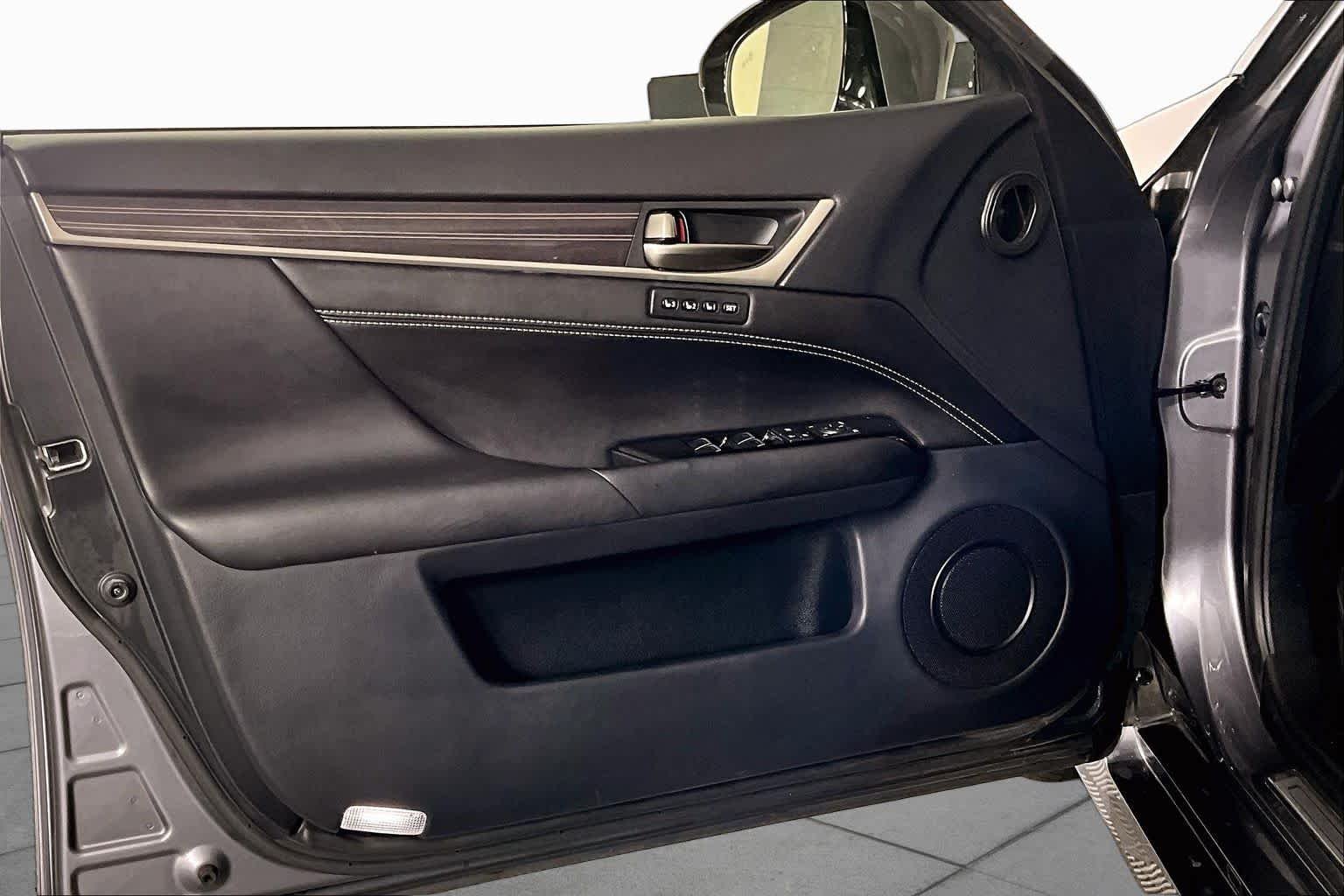 Used 2016 Nebula Gray Pearl Lexus  image 20