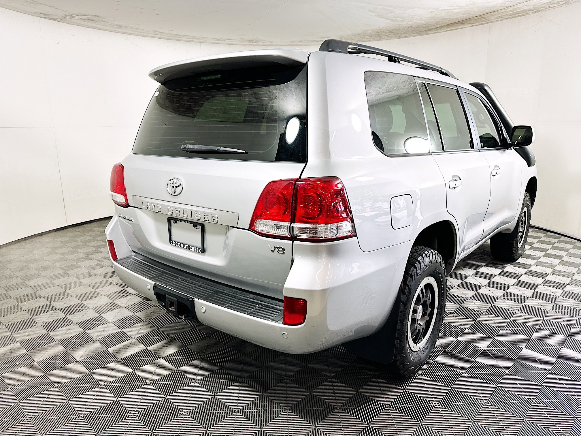 2008 Toyota Land thumbnail 6