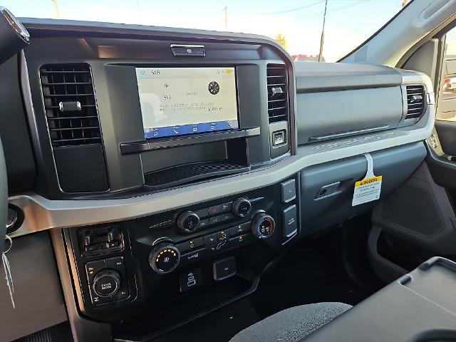 New 2027 Oxford White Ford F-250® XLT image 49