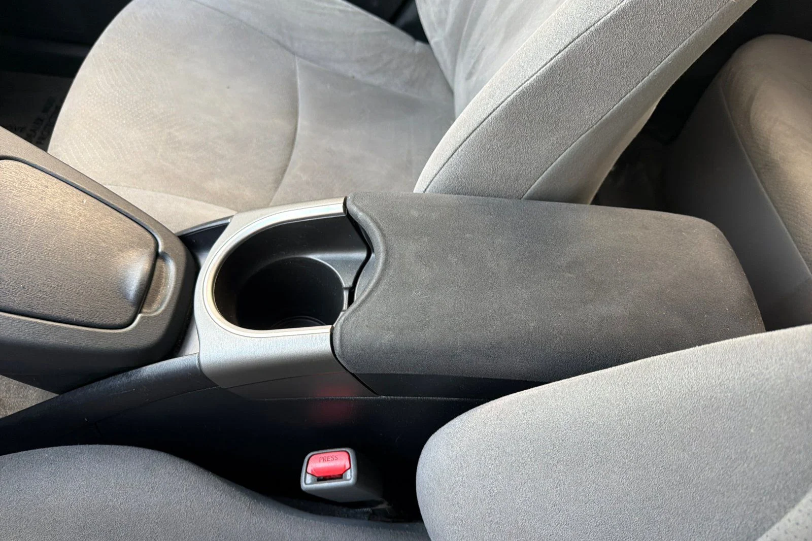 Used 2015 Red Toyota Two image 26