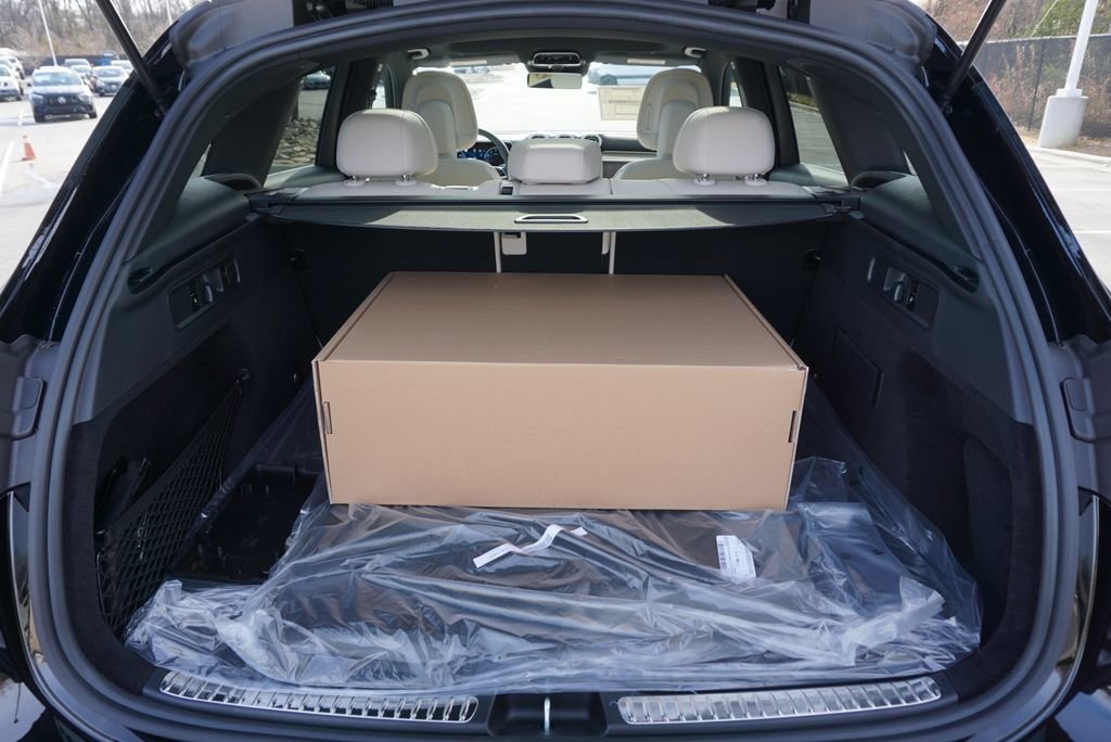 Used 2026 Black Mercedes-Benz GLC 300 image 18