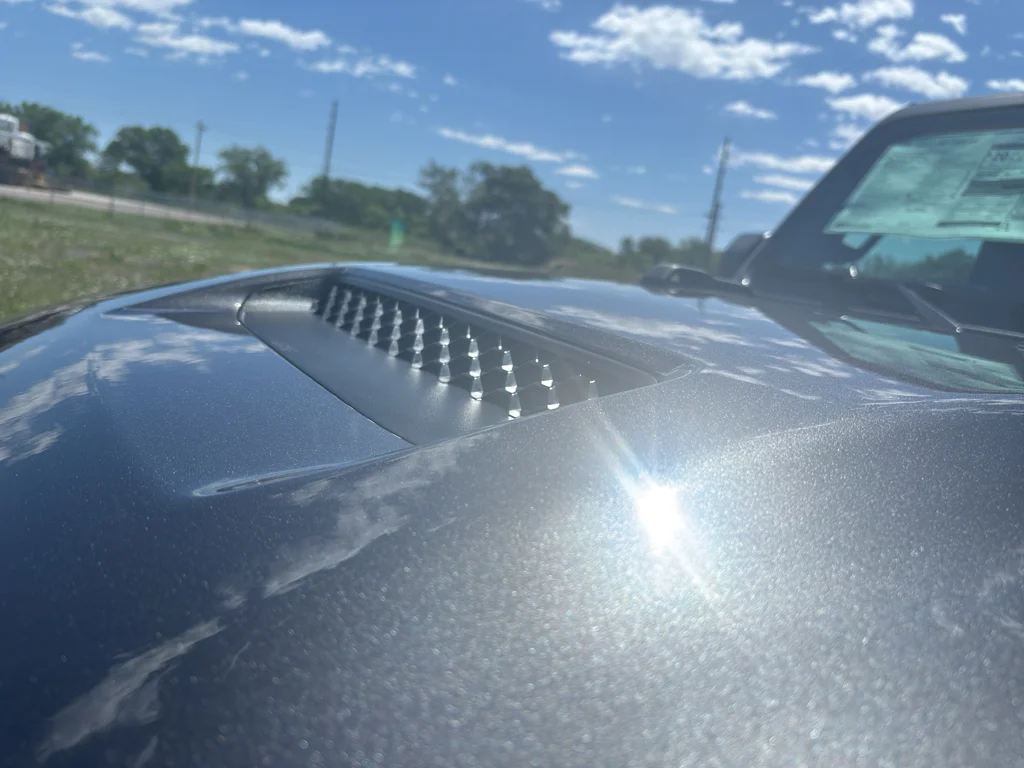 New 2026 Granite Crystal Metallic Clear-Coat Exterior Paint Jeep Rubicon X image 10