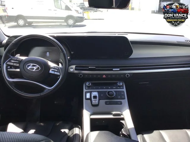 Used 2024 Silver Hyundai SEL image 12