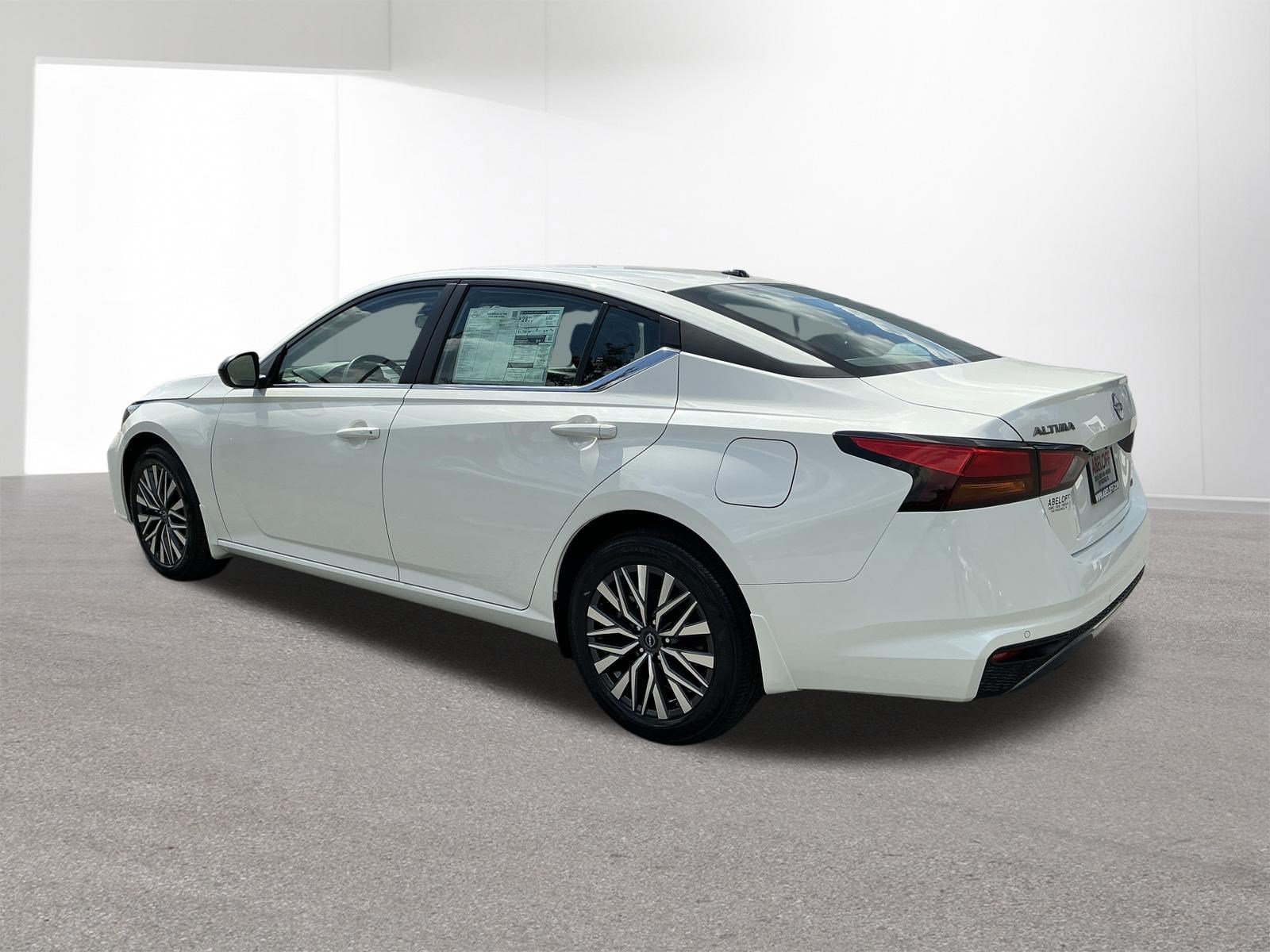 New 2026 Pearl White TriCoat Nissan SV image 5