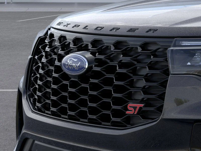 2026 Ford Explorer ST - Photo 17