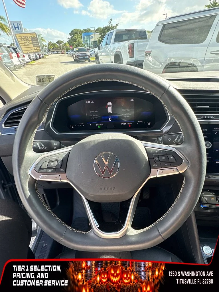 Used 2023  Volkswagen 2.0T SE image 11