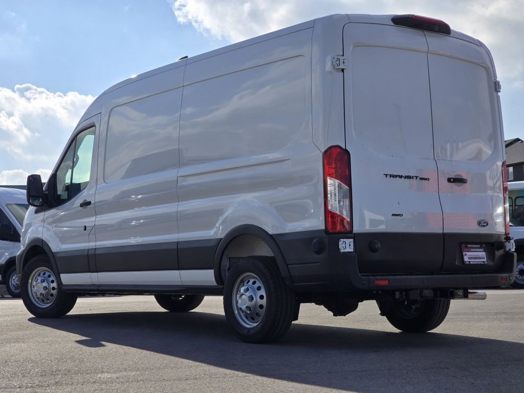 New 2026 Oxford White Ford Base image 21