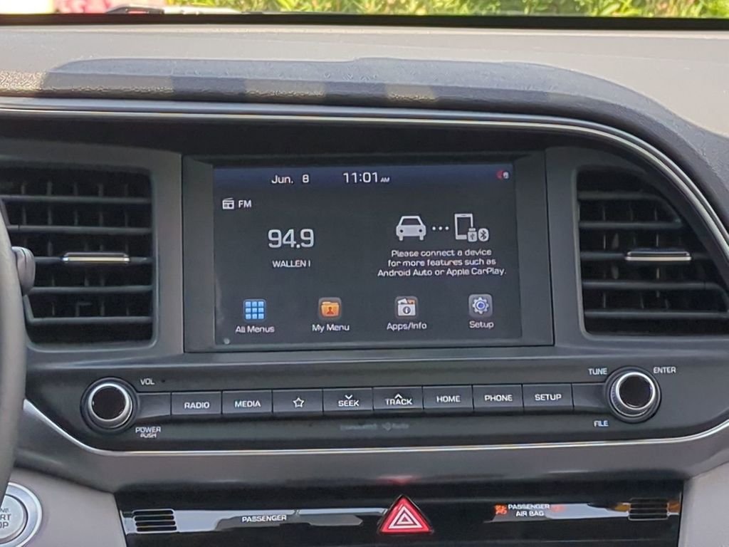 2020 Hyundai Elantra Value Edition - Photo 18