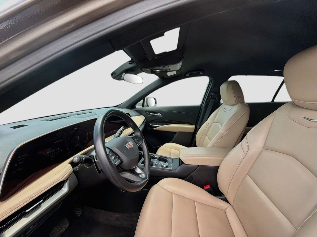 Used 2025 Latte Metallic Cadillac Premium Luxury image 22
