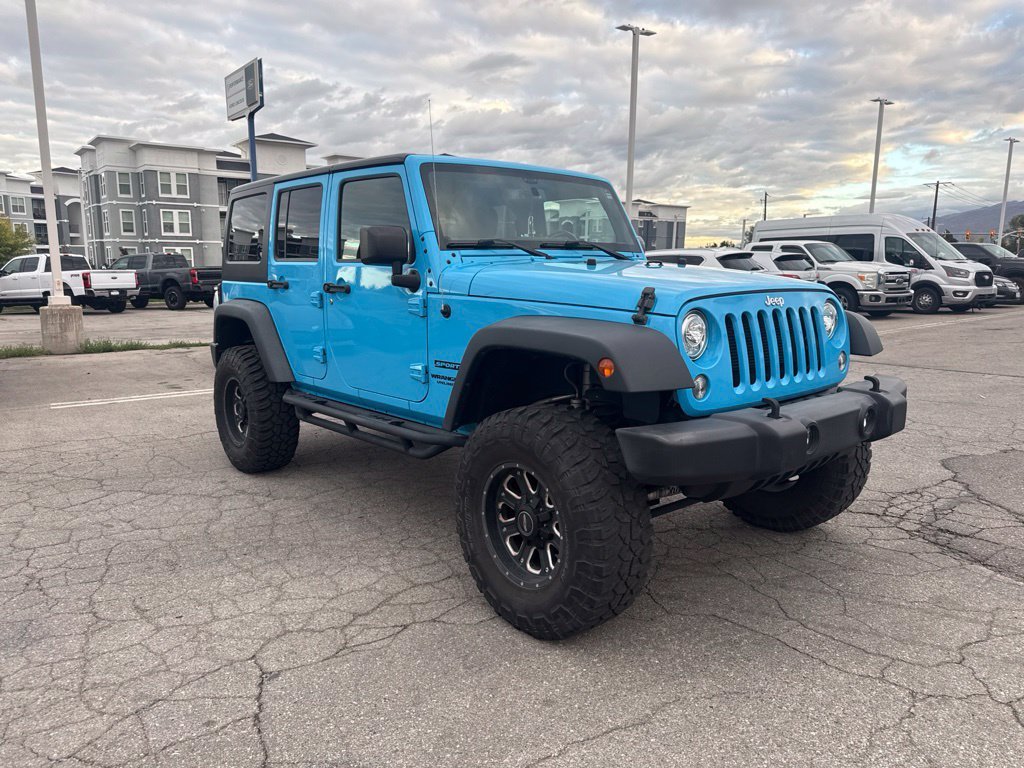 Certified Used 2017 Chief Clearcoat Jeep Unlimited Sport image 3