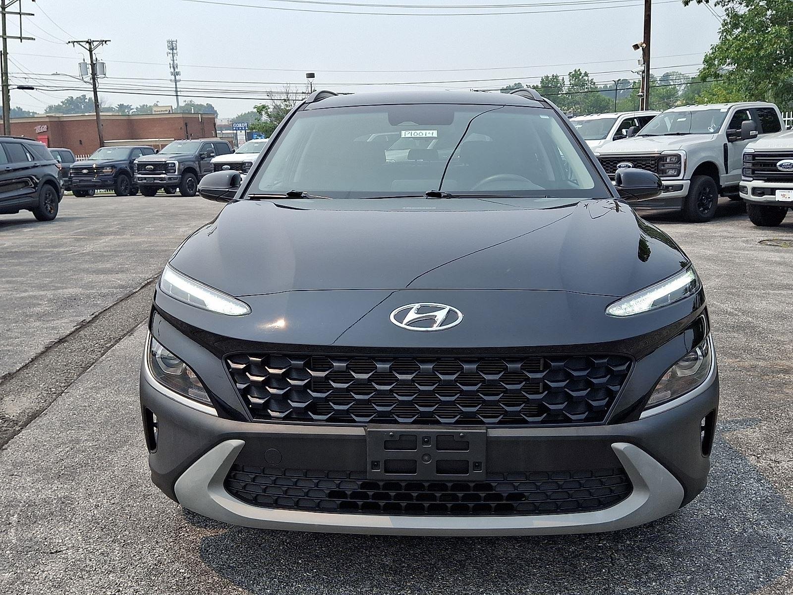 Used 2023 Abyss Black Pearl Hyundai SEL image 2