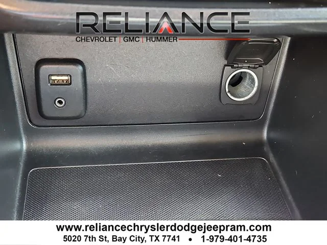 Used 2017 Red Chevrolet LT image 27