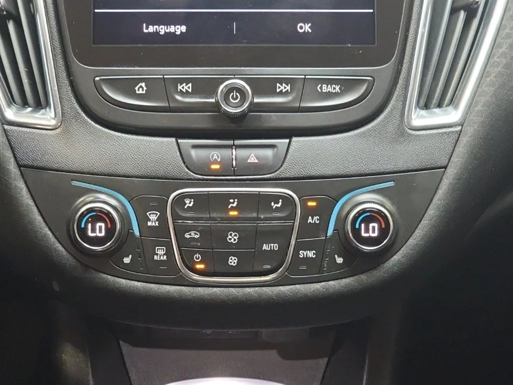 Used 2020 Blue Chevrolet LT image 19