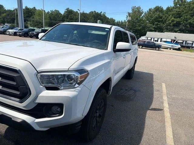 Used 2023 Ice Toyota SR5 image 2