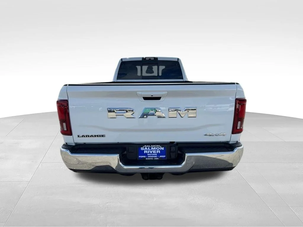 2026 RAM 3500 Laramie - Photo 6