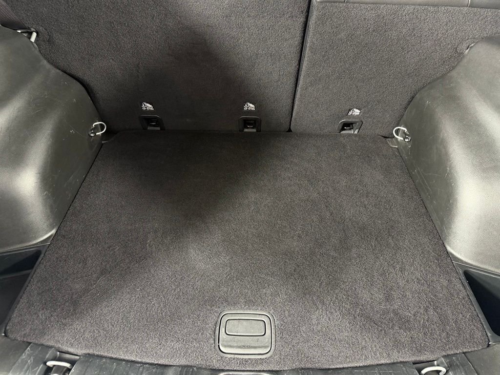 Certified Used 2025 Silver Jeep Limited image 21