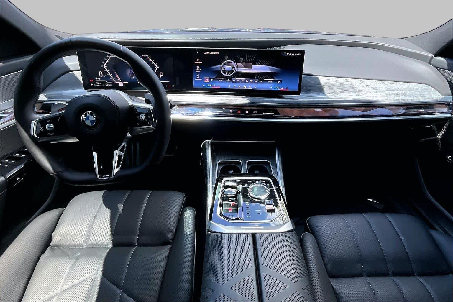 Used 2024 Black Sapphire Metallic BMW 760i xDrive image 15