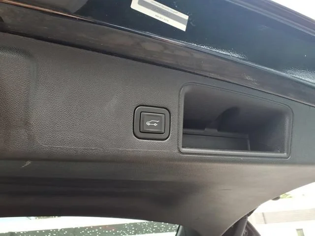 2024 GMC Terrain Denali - Photo 18