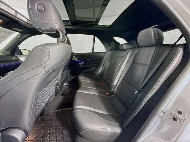 Used 2024 White Mercedes-Benz GLE 450 image 24