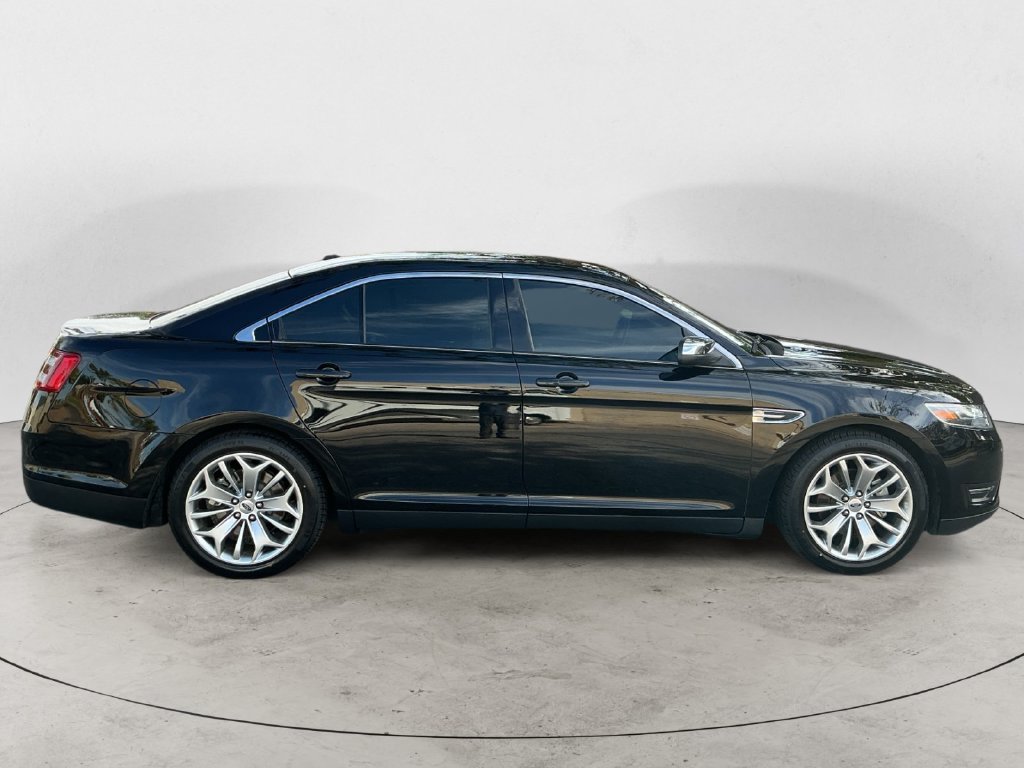 Used 2016 Black Ford Limited image 7
