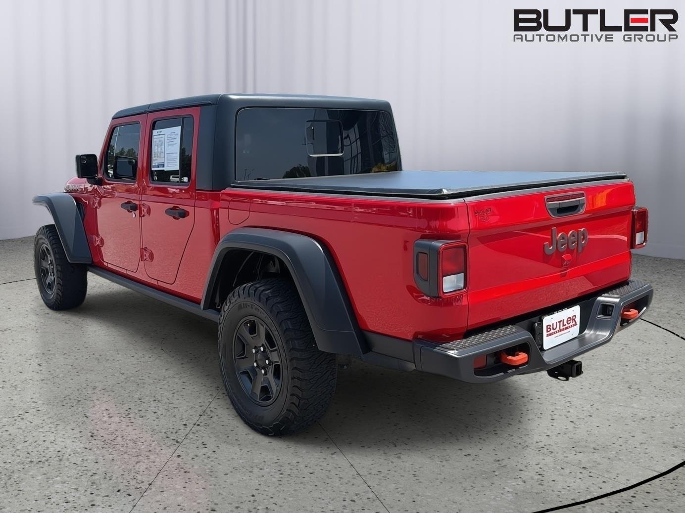 Used 2021 Firecracker Red Clearcoat Jeep Mojave image 4