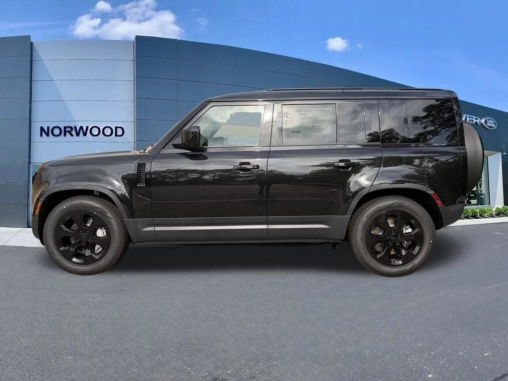 New 2026 Black Land Rover S image 4