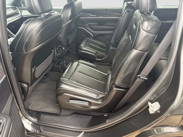 Used 2024 Gray Jeep Limited image 16