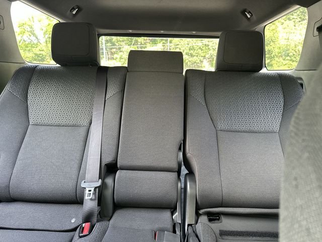 Certified Used 2025  Toyota SR5 image 26