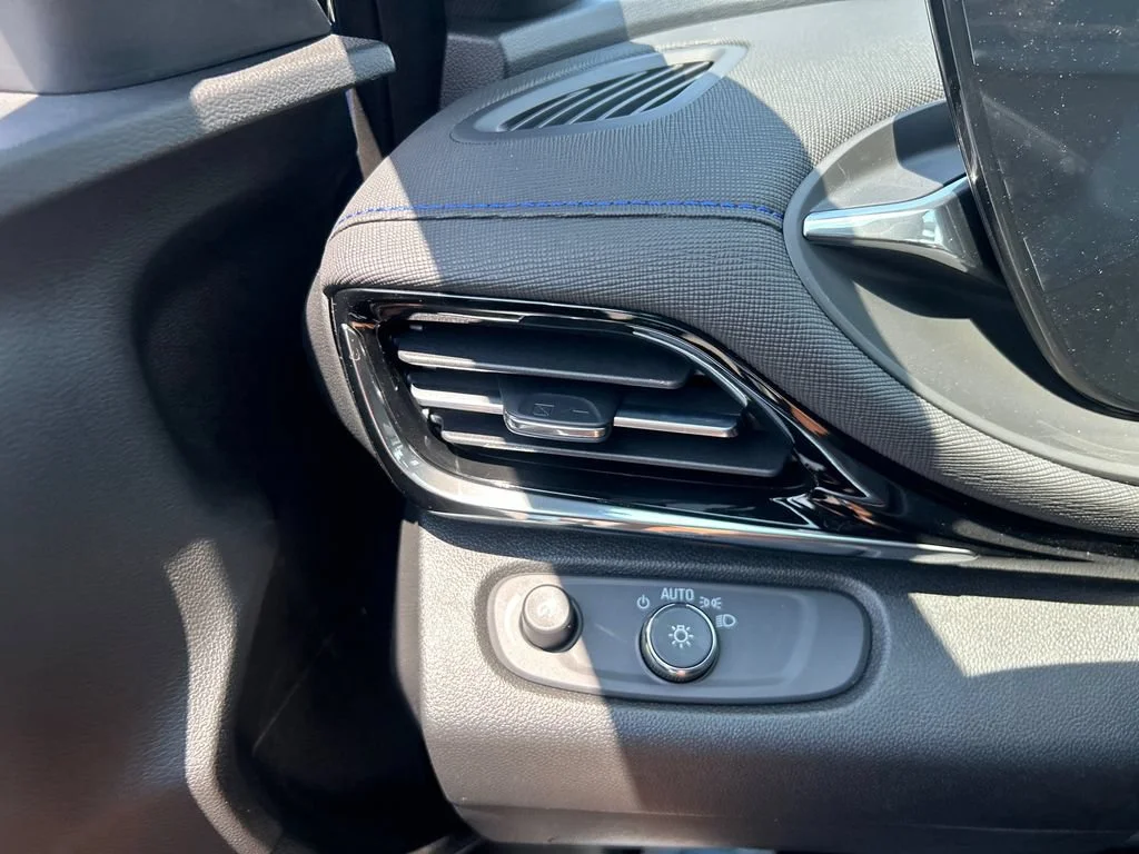 2026 Buick Envista Sport Touring - Photo 20