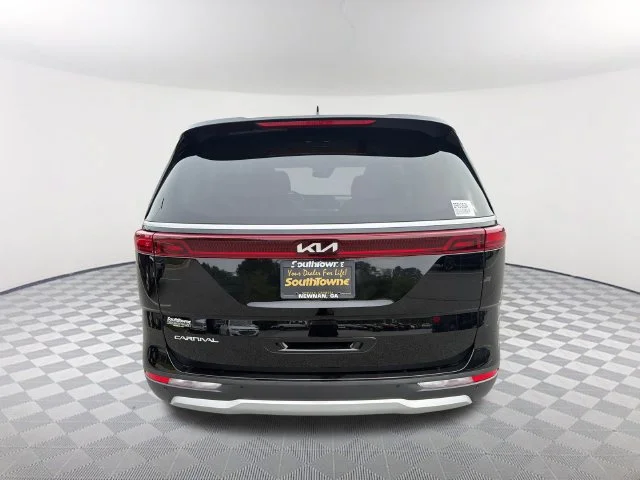 Used 2024 Black Kia LX Seat Package image 6