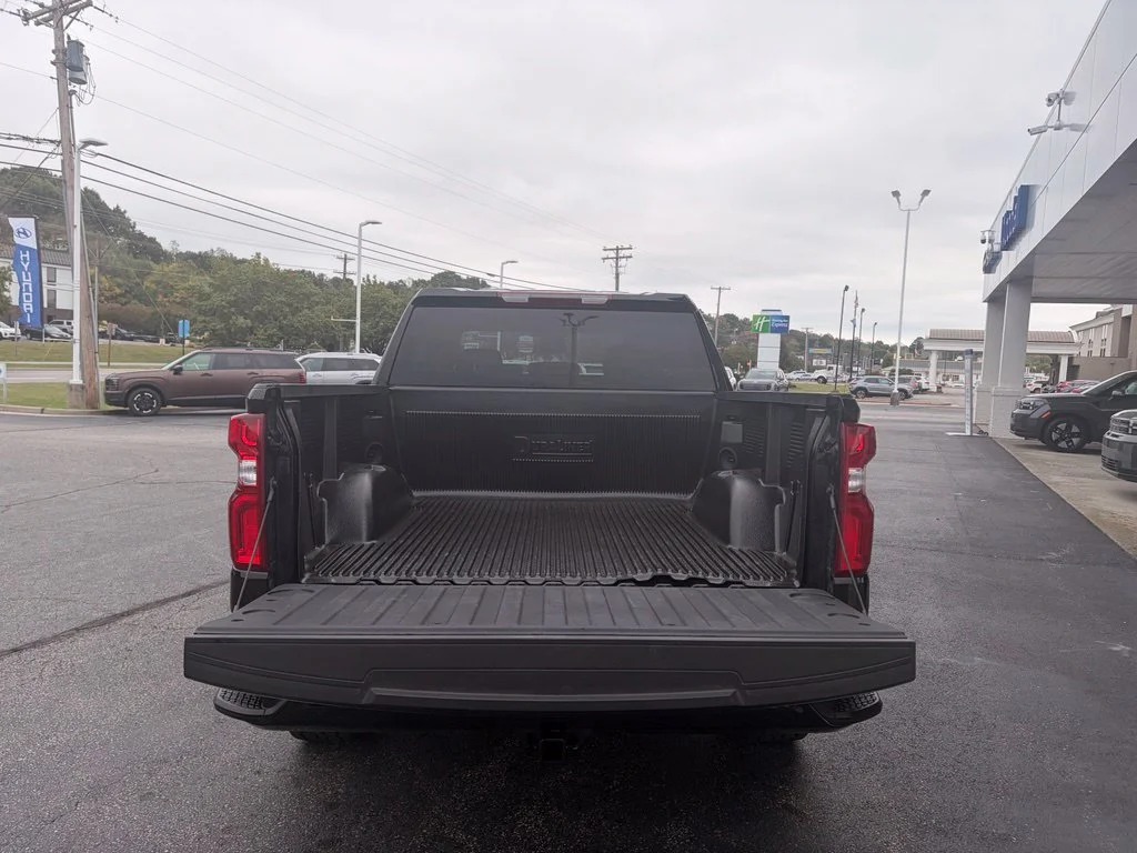 Used 2026 Black Chevrolet RST image 8