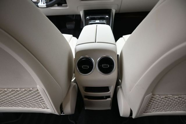 Used 2025 White Mercedes-Benz GLA 250 image 27